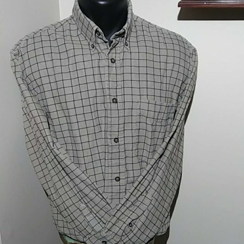 Natural Issue tan and black longsleeve shirt